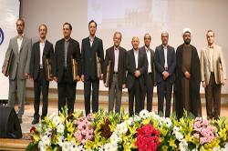 گرامیداشت مقام والای معلم و تجلیل ازاساتید نمونه دانشگاه صنعتی اصفهان + گزارش تصویری