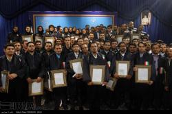 کسب عنوان دانشجوی نمونه کشور توسط دانش آموخته مهندسی صنایع دانشگاه صنعتی اصفهان 